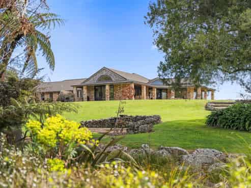 70 Watrous Downs, Maungatapere