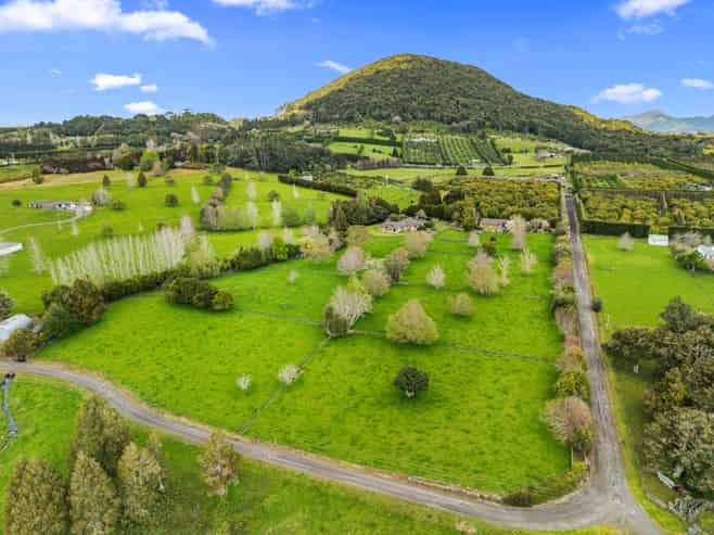 70 Watrous Downs, Maungatapere