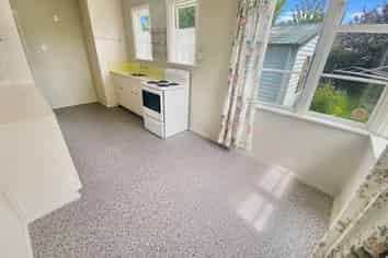 33 Blighs Road, Strowan