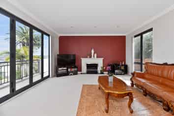 43 Calypso Way, Unsworth Heights