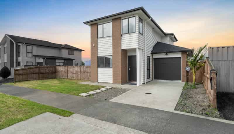 35 Sapwood Crescent, Takanini