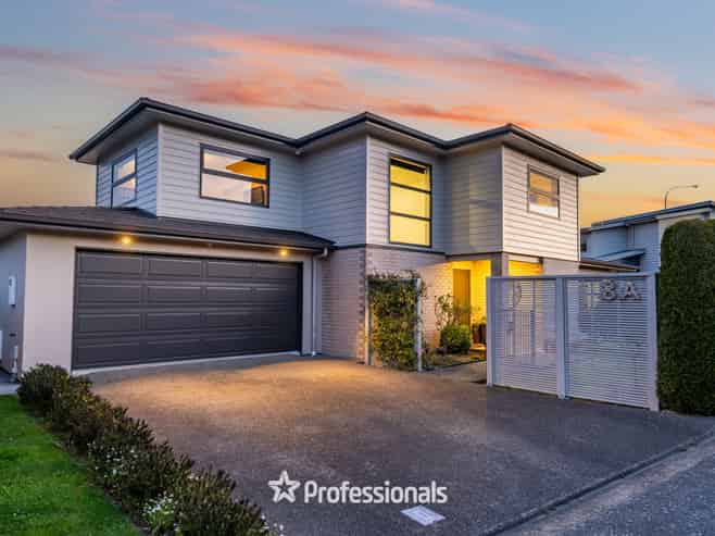 8a Glen Iris Grove, Woburn