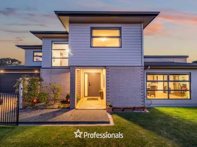 8a Glen Iris Grove, Woburn
