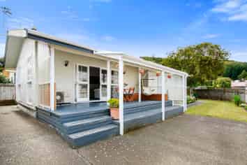 2 Orewa Grove, Wainuiomata