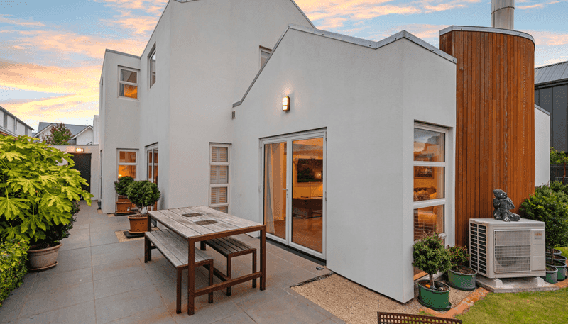 1/10 Naseby Street, Merivale