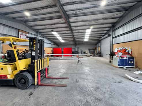 Modern Onekawa Warehouse