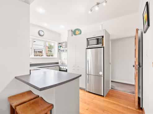 5 Thornycroft Avenue, Epuni