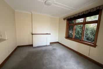 30 Charlotte Street, Roslyn