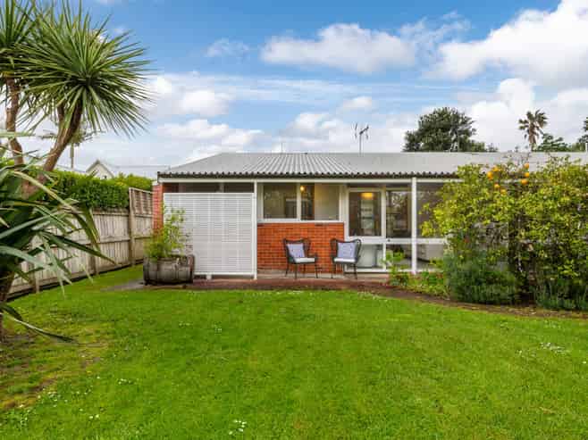 5/6 North Avenue, Devonport