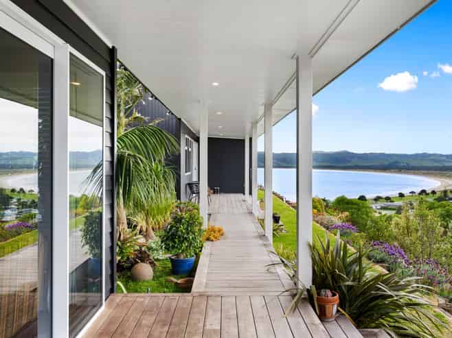 6A Seaview Drive, Mahia