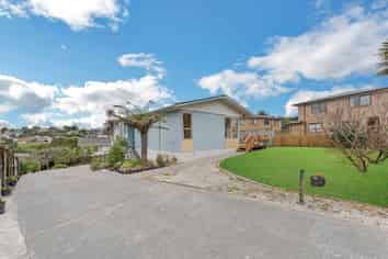 32 Cockayne Crescent, Sunnynook