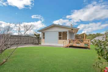 32 Cockayne Crescent, Sunnynook