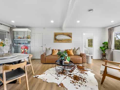 94 Norman Lesser Drive, Saint Johns