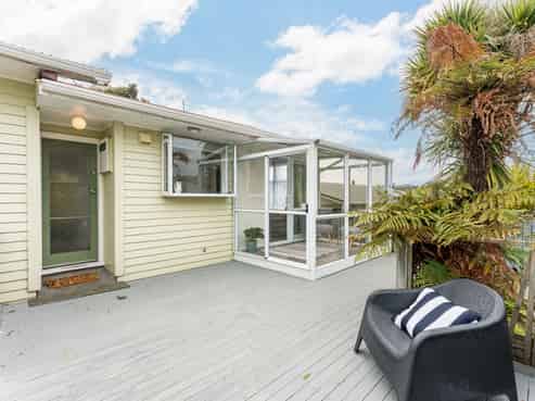 421 Warspite Avenue, Ascot Park