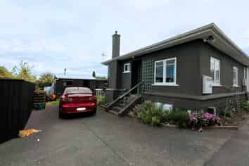 16B  Huia Street, Taupo
