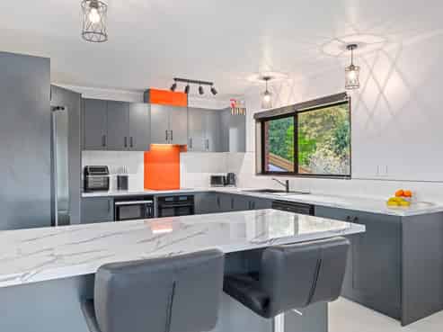 6 Moana View Road, Waikawa