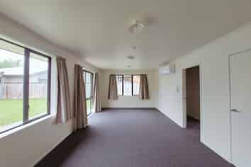 6B Tralee Place, Hillcrest