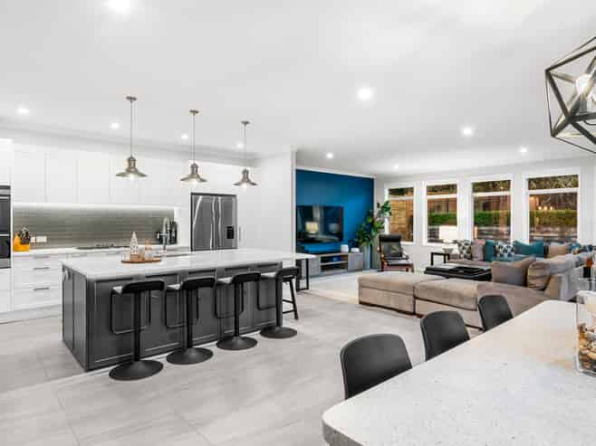 39 Headsail Drive, Long Bay