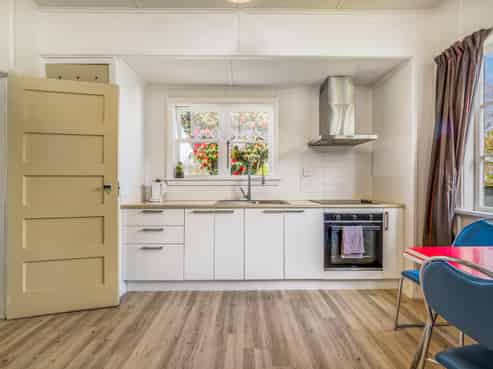 32 Riley Crescent, Woolston