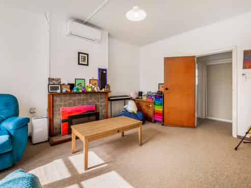 32 Riley Crescent, Woolston