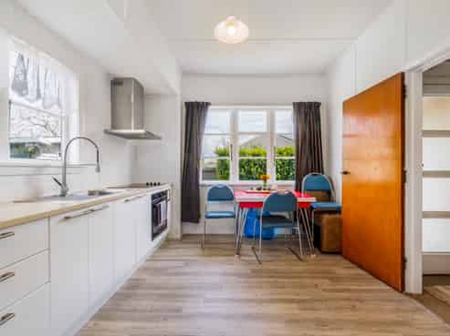 32 Riley Crescent, Woolston