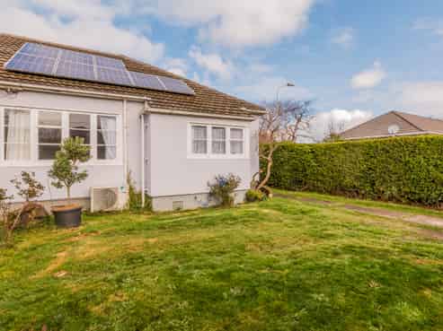 32 Riley Crescent, Woolston