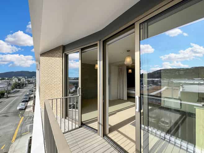 207/2 Campbell Terrace, Petone