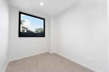 3/130 Rosebank Road, Avondale