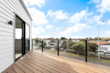 3/130 Rosebank Road, Avondale