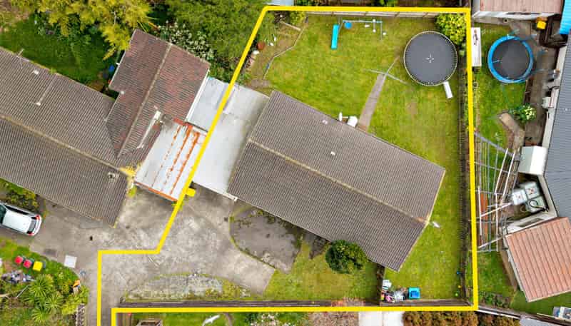 2/9 Heathberry Close, Papatoetoe