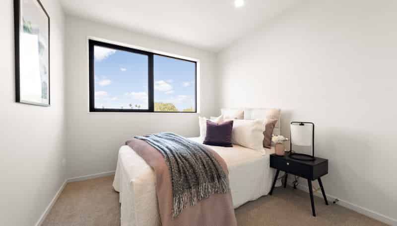 1/130 Rosebank Road, Avondale