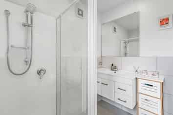 67D Burke Street, ADDINGTON