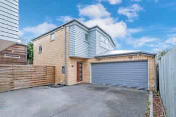 67D Burke Street, ADDINGTON