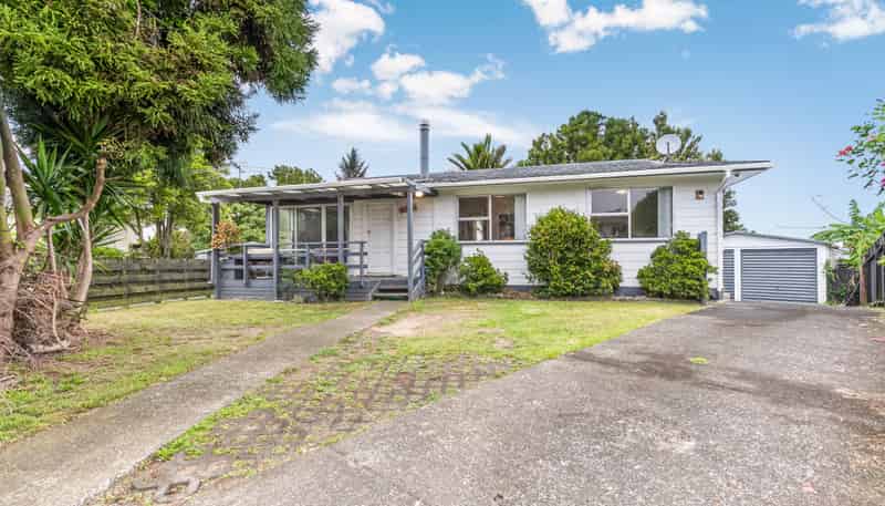 15 Astor Place, Manurewa