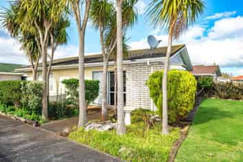 5 Avon Place, Springvale