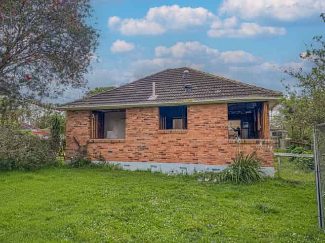 5 Natalie Place, Otara
