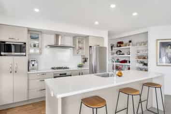 4 Stonebridge Lane, Oxford