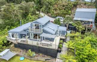 9 Oromahoe Road, Opua