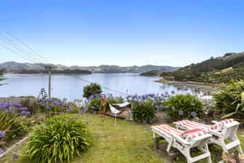 466 Marine Drive, Charteris Bay