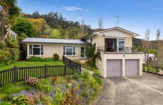 204 Saint Patricks Row, Thames