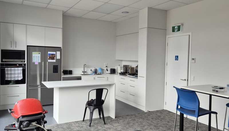 2/6 Cube Court, Richmond