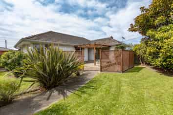 11 Norrie Street, Redwood