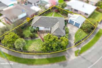 11 Norrie Street, Redwood