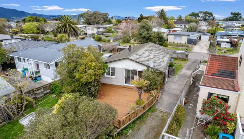 7 Chums Road, Paraparaumu Beach