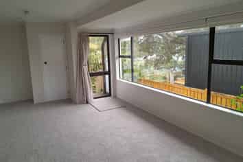 1 Moana Terrace, Snells Beach