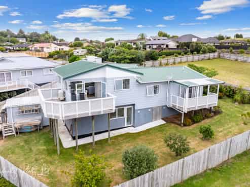 7 Hebe Lane, Maungaturoto