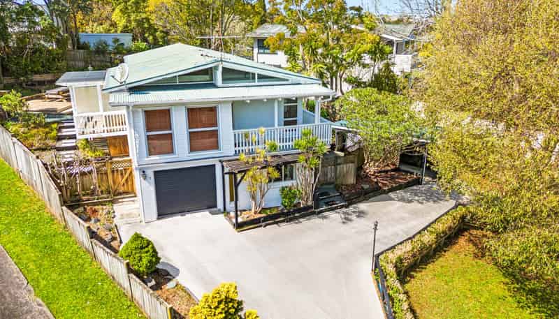 7 Ridgewood Crescent, Birkenhead
