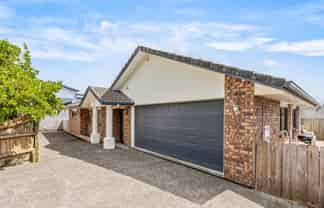 43A  Clark Road, Pahurehure