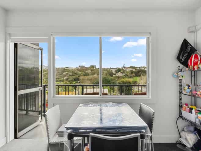 16/20 Central Road, Kingsland