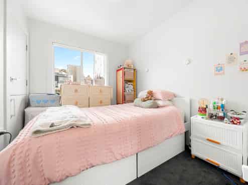 16/20 Central Road, Kingsland